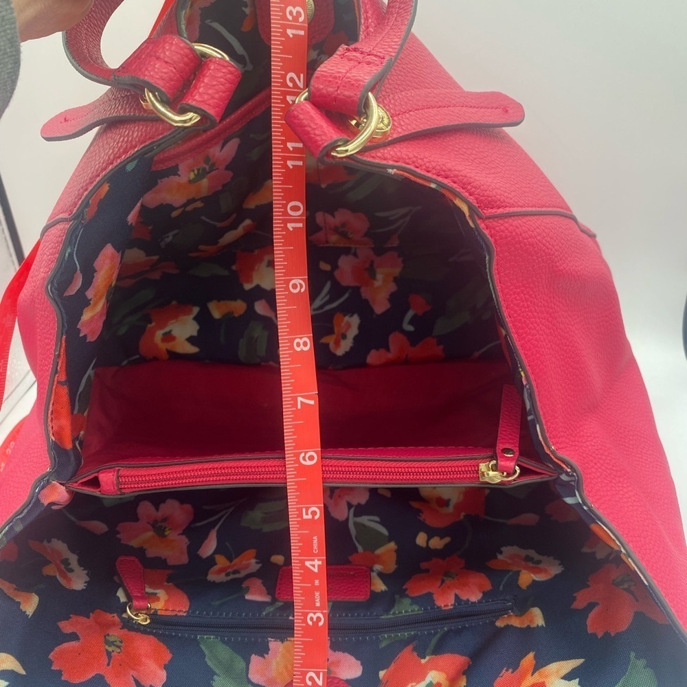 Nanette Lepore Lg Hot Pink shoulder bag with floral lining - Picture 12 of 12